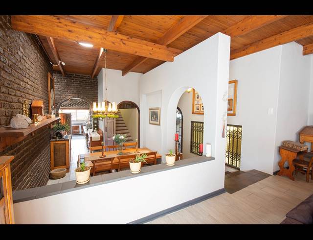 5 BEDROOM HOUSE FOR SALE IN HEIDELBERG CENTRAL